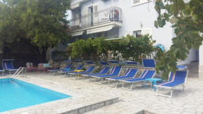  Apartments Jerine  Трибунь